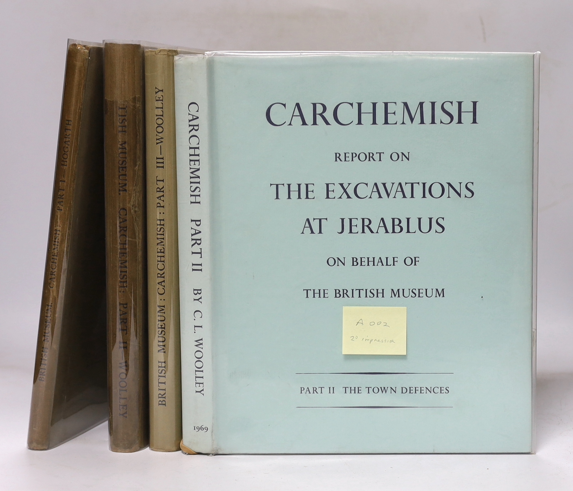 Lawrence, T.E, Woolley, C.L and Hogarth, D.G (intro) - Carchemish. Report on the Excavations at Djerabis on behalf of the British Museum, conducted by C. Leonard Woolley MA and TE Lawrence, Part I, British Museum 1914, F